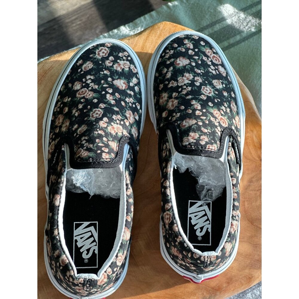 Floral Vans slip ons Girls Size 3